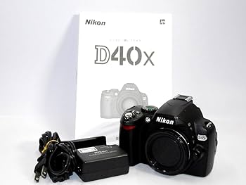 ジャンク　Nikon D40 デジタル一眼レフカメラ 4台セット　付属品たくさん ジャンク Nikon D40 デジタル一眼レフカメラ 4台セット 付属品